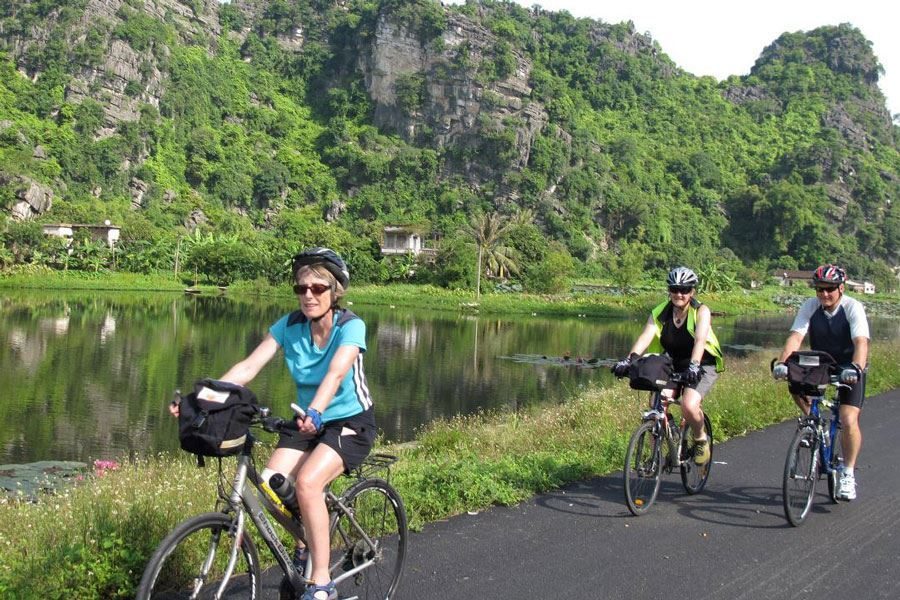 Hanoi to Ninh Binh Bike Ride 1 Day